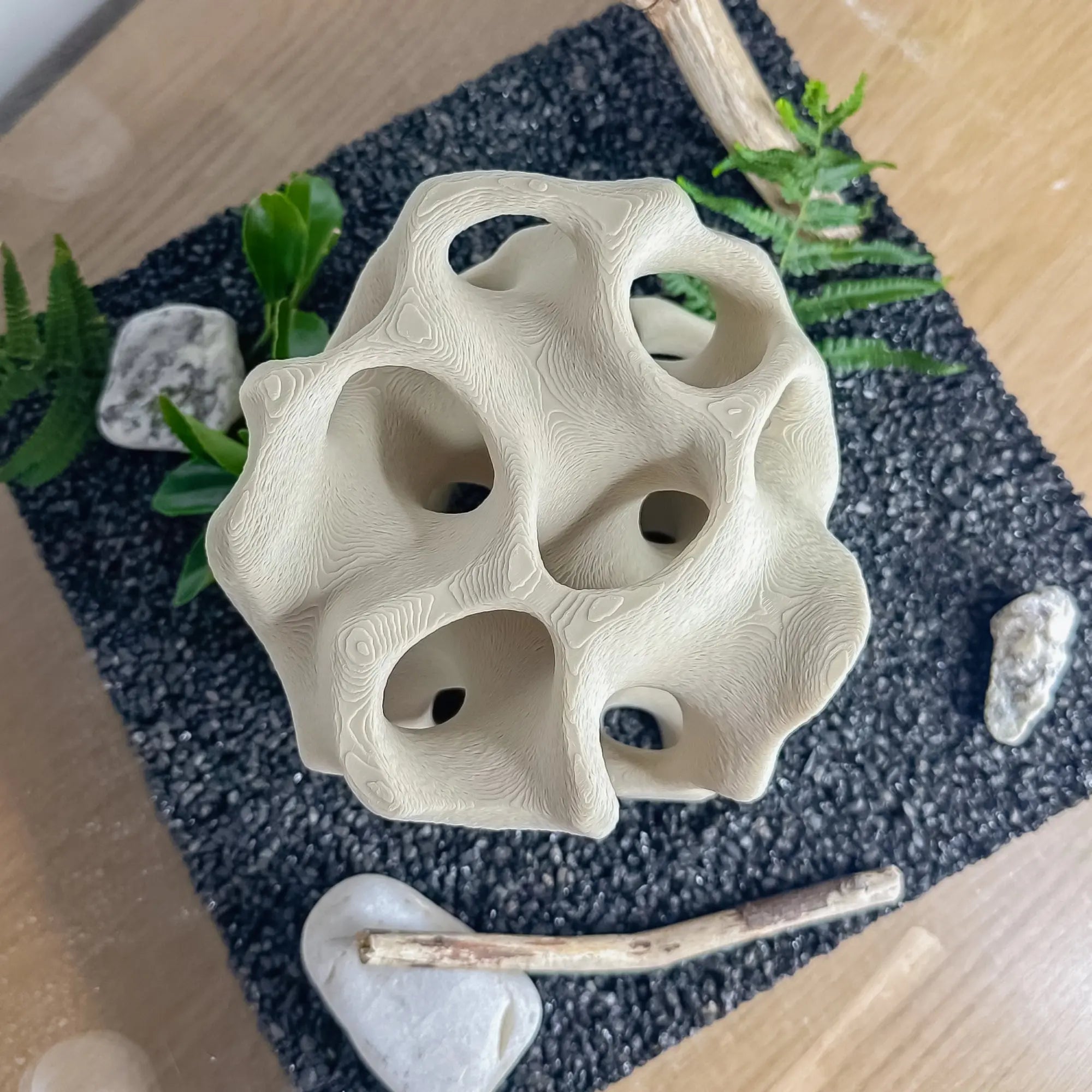 Aquarium Cave for Fish, Shrimp & Plecos – Coral-Style Shelter with 3 Hides for Corydoras, Guppies & Bottom Dwellers Blubber Cove